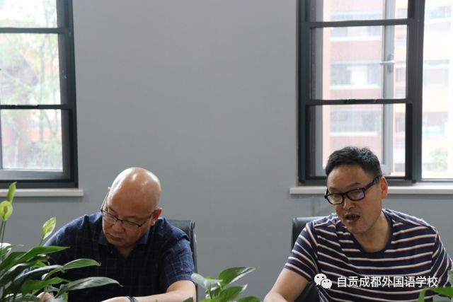 自貢市外國(guó)語學(xué)校--加強(qiáng)安全工作，構(gòu)建安全校園