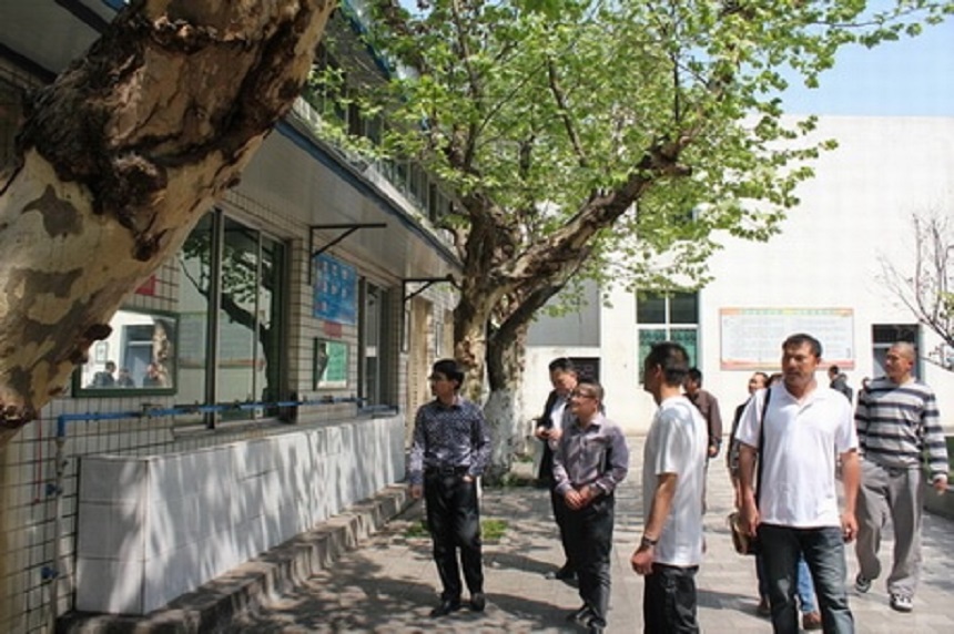 華潤高級中學(xué)地址在哪里？