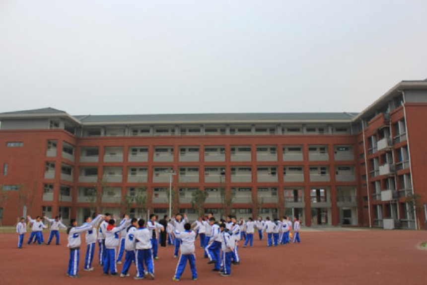 成都七中萬達2020年中考分數(shù)線出爐？