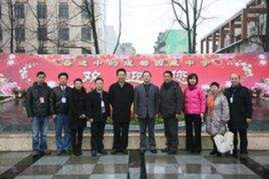 成都西藏中學(xué)環(huán)境好不好？