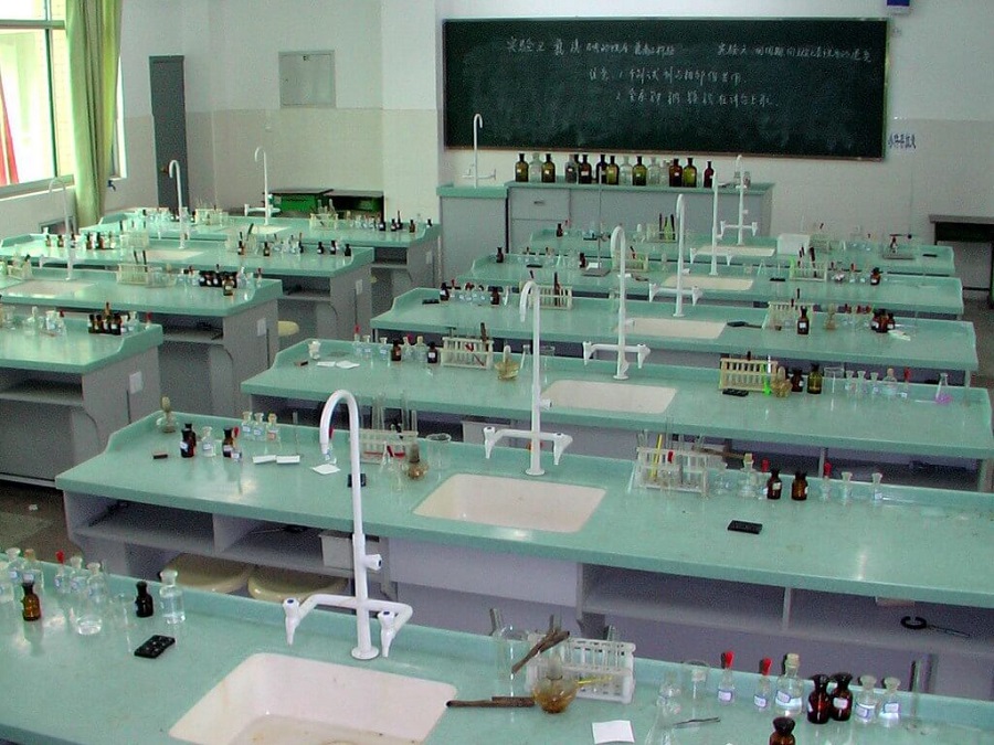 升庵中學(xué)校園環(huán)境怎么樣？