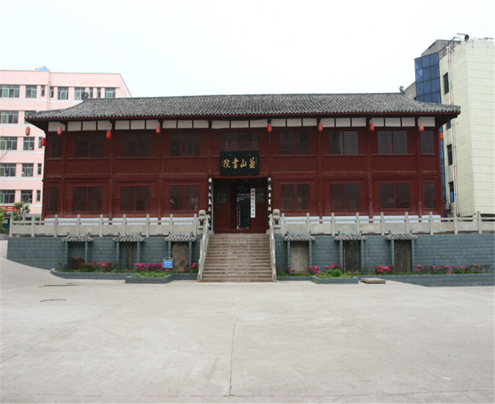 劍閣中學2020年招生簡章公布了沒？