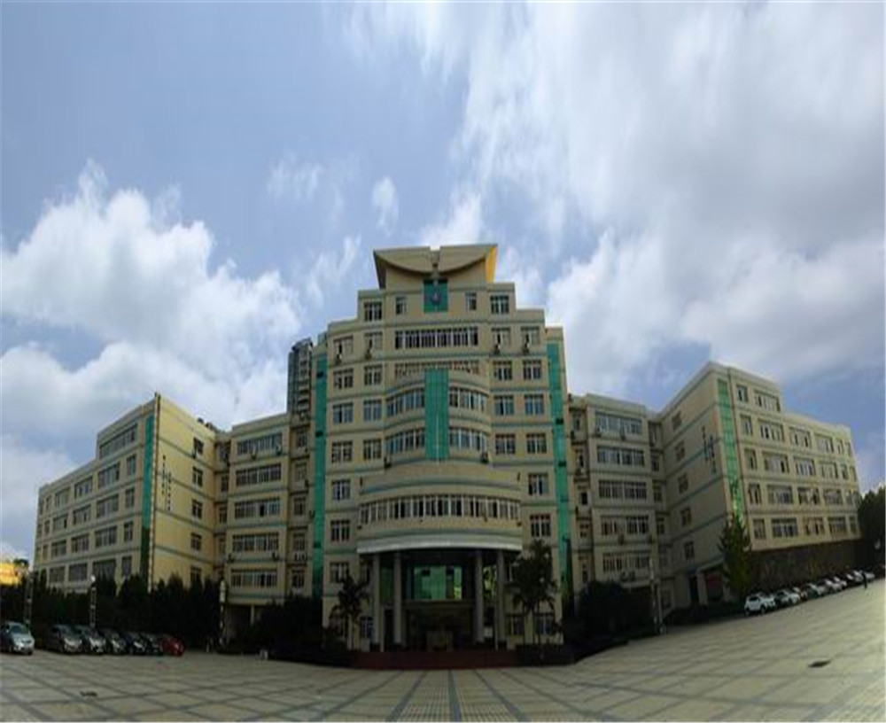 達(dá)州市第一中學(xué)2020年中考錄取分?jǐn)?shù)線多少分？