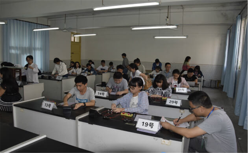 內江第三中學學校環(huán)境怎么樣？