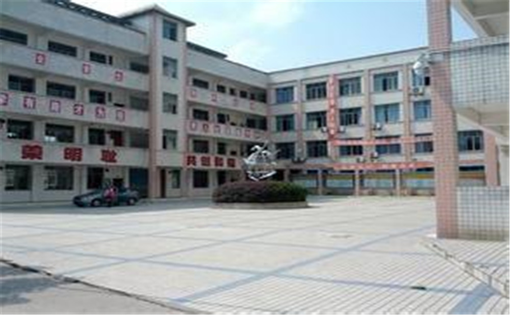 羅渡中學(xué)的招辦電話是多少？