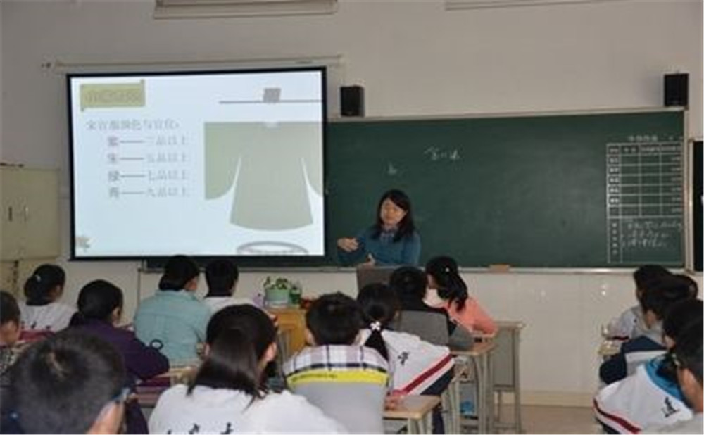 會(huì)理縣第二中學(xué)的招辦電話是多少？