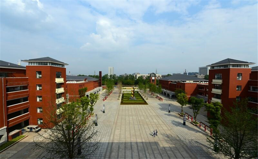 新都一中2020年的錄取分?jǐn)?shù)是多少？