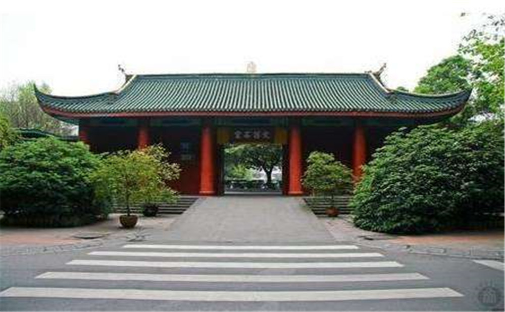 成都石室中學(xué)2020年招生標(biāo)準(zhǔn)是什么？