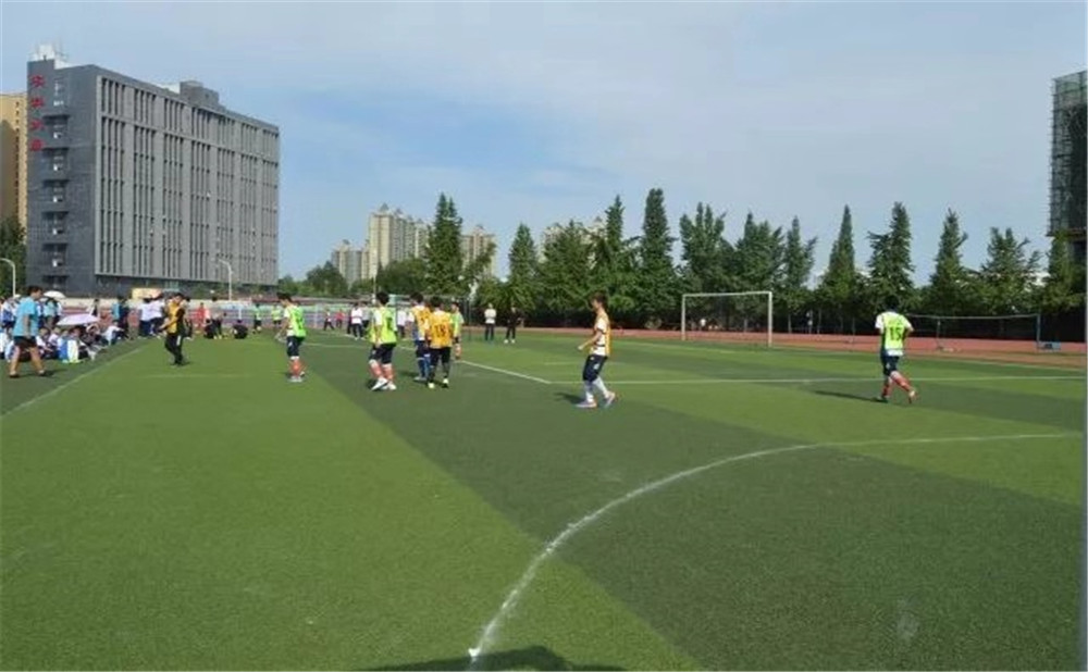 大彎中學(xué)去年錄取分?jǐn)?shù)線是多少？