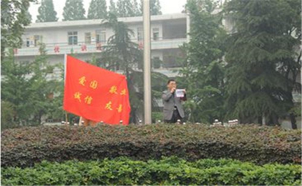 郫縣二中近三年錄取分?jǐn)?shù)線(xiàn)是多少？