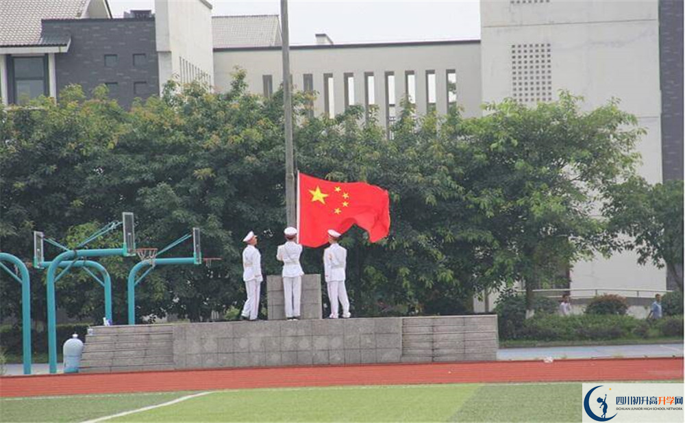 石室白馬中學(xué)2020年的分?jǐn)?shù)線是多少？
