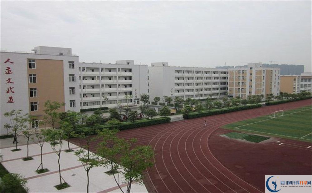 郫縣一中的初升高分?jǐn)?shù)線是多少？