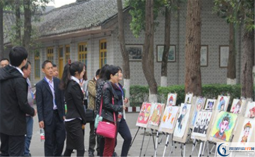 強(qiáng)項(xiàng)實(shí)驗(yàn)中學(xué)的高中住宿好不好？