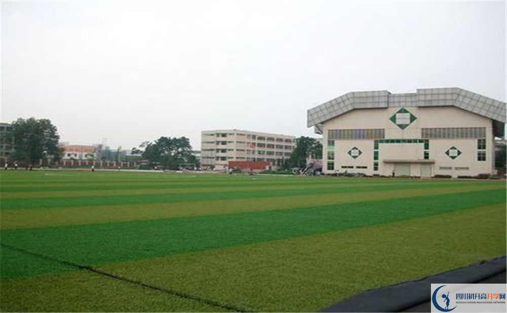 邛崍一中的高中住宿好不好？
