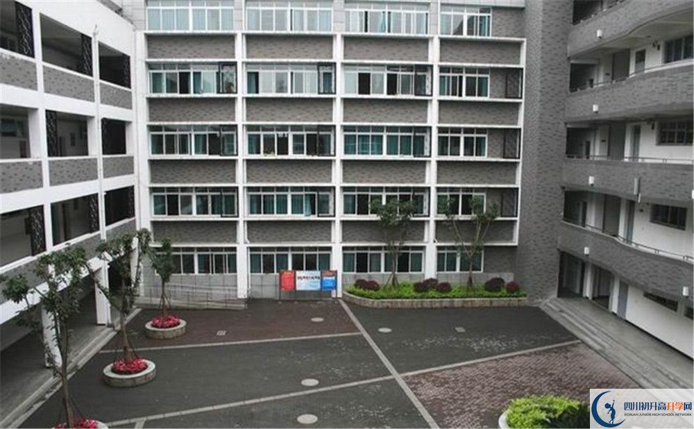 成都樹德協(xié)進中學的地址在哪里？