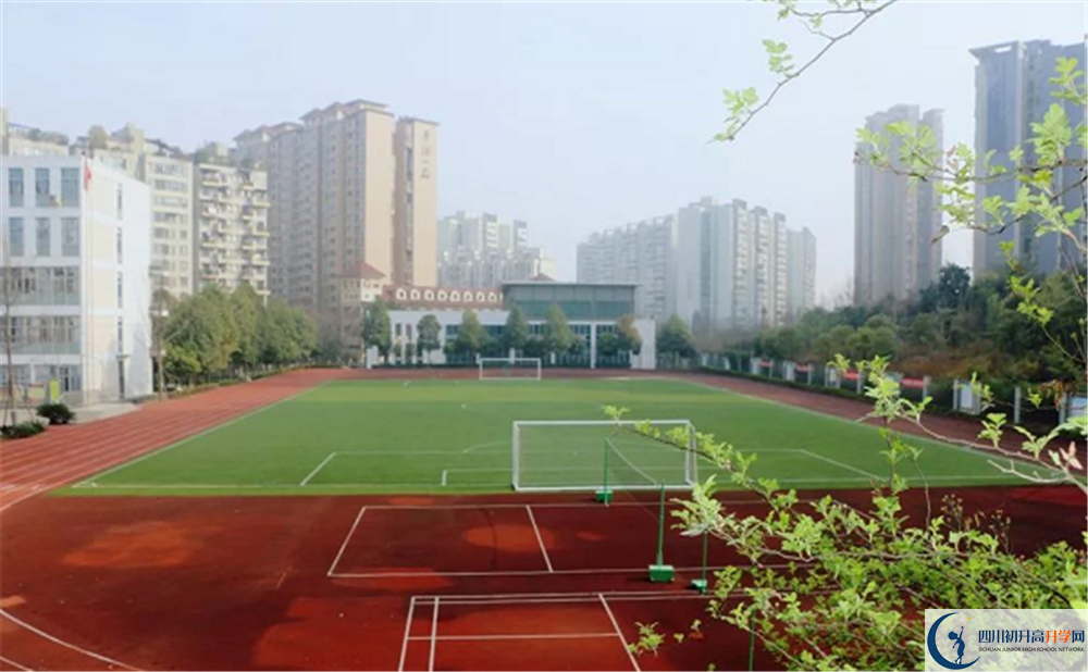 成都市第十七中學(xué)初升高自主招生錄取線是多少？
