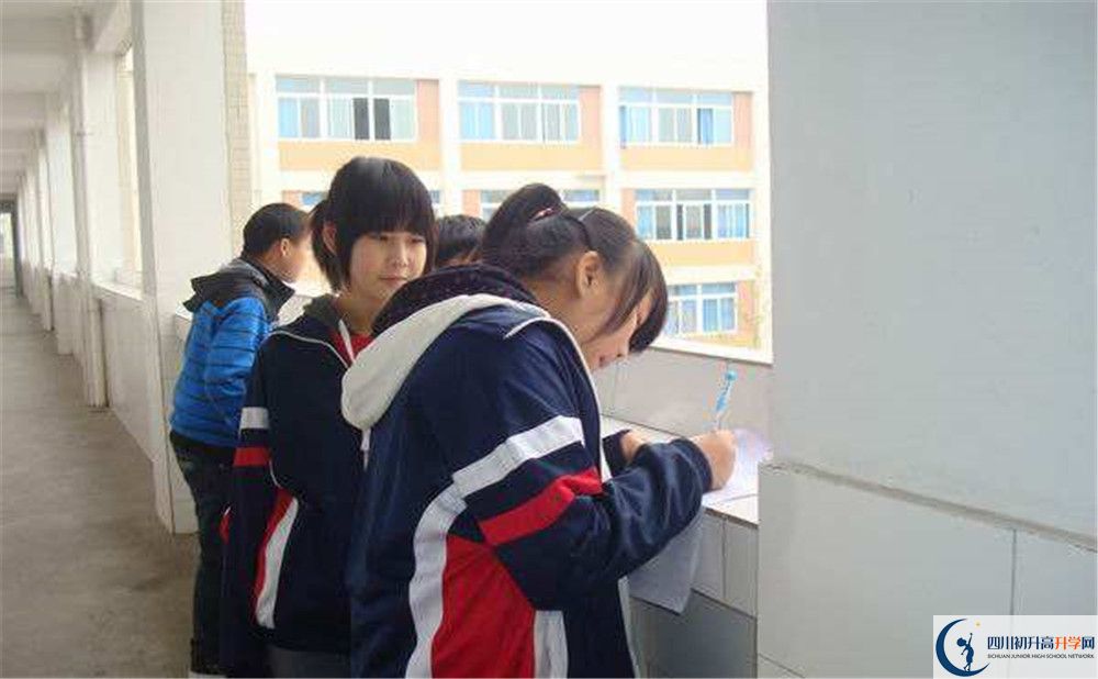 大邑縣實驗中學的自主招生分數(shù)是多少分？