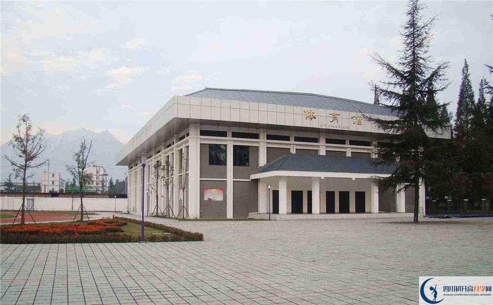 都江堰外國語實(shí)驗(yàn)學(xué)校高中部地址在哪里？