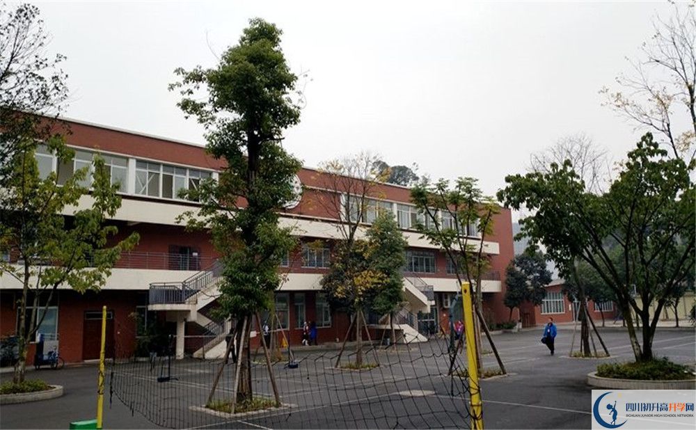 成都七中八一學(xué)校2020屆高三期末試卷在哪看？