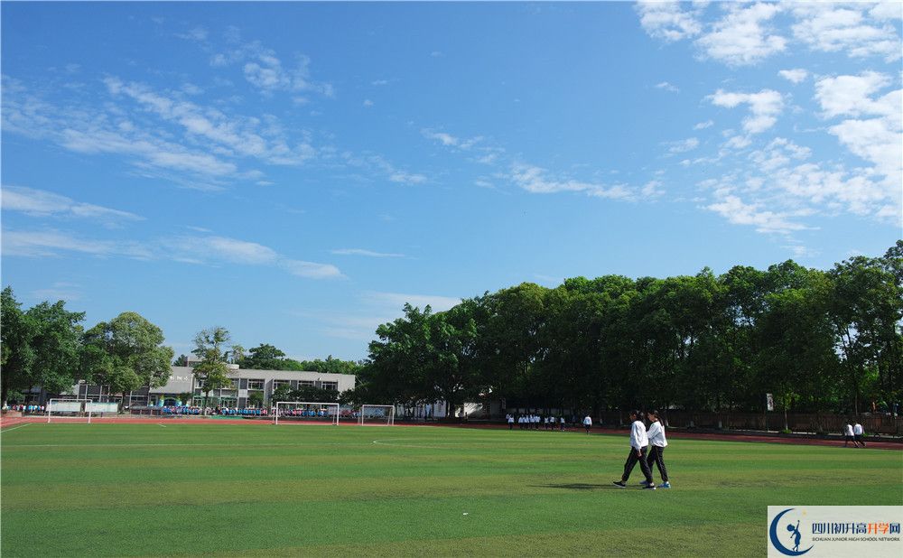 青白江中學位置在哪里？