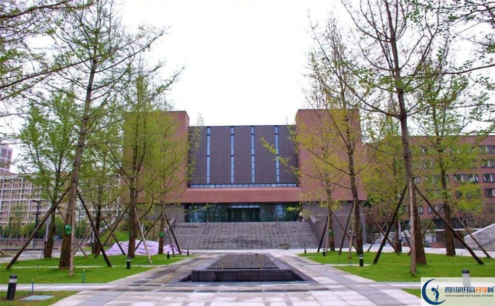 電子科技大學實驗中學是重點中學嗎？