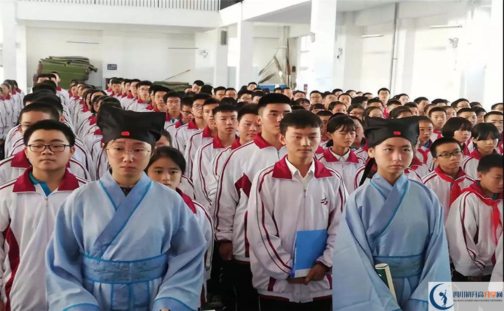安仁中學(xué)實(shí)驗(yàn)班人數(shù)是多少？