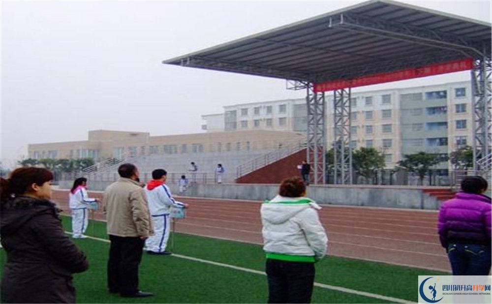 電子科技大學(xué)實(shí)驗(yàn)中學(xué)面向全國招生嗎？
