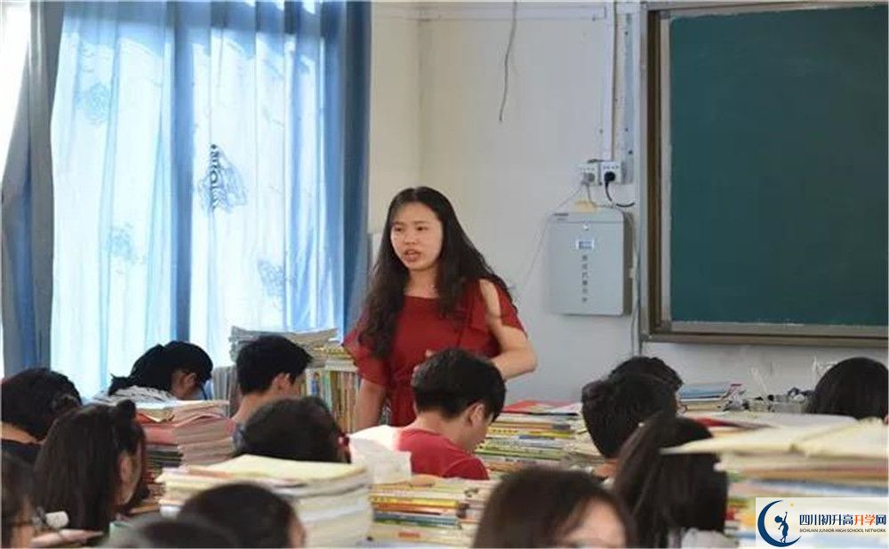 賈家中學(xué)高2020屆高三階段檢測(cè)試題語(yǔ)文難嗎？