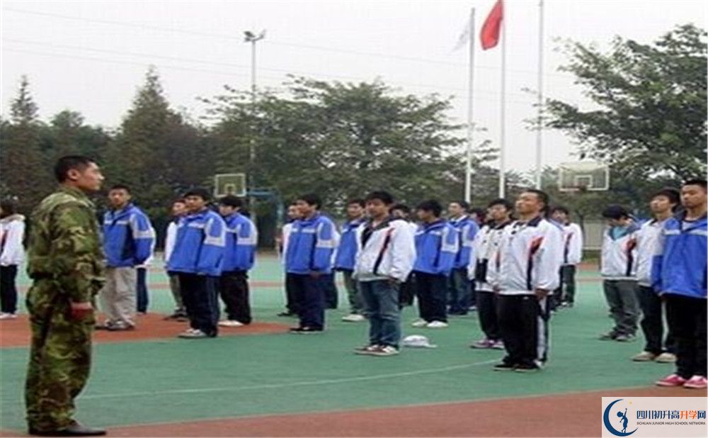 成都玉林中學(xué)走讀生作息時(shí)間是怎樣的？