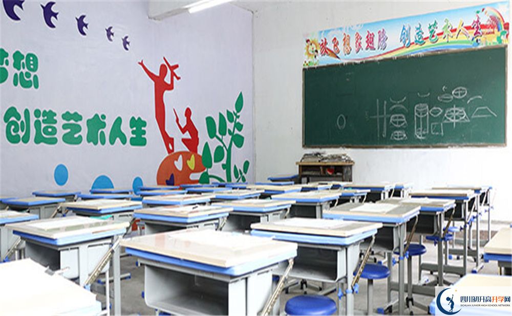 2020年長寧縣培風(fēng)中學(xué)初升高考試時(shí)間是否有調(diào)整？