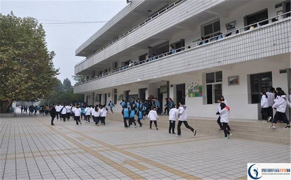 成都市太平中學招生電話是多少？